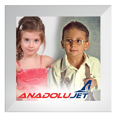 Çocuk oyuncularımızdan İsmail Kapusuz ve Arya Kutlutürk Anadolu Jet Reklam Filminde